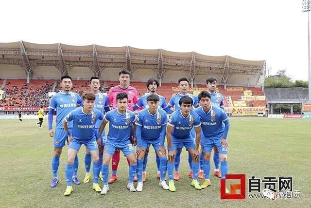 邮报：曼联有意大巴黎门德斯 曾随阿莫林联赛夺冠